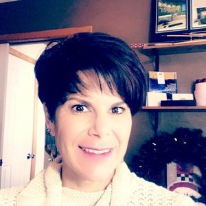 Meet your Posher, Toni